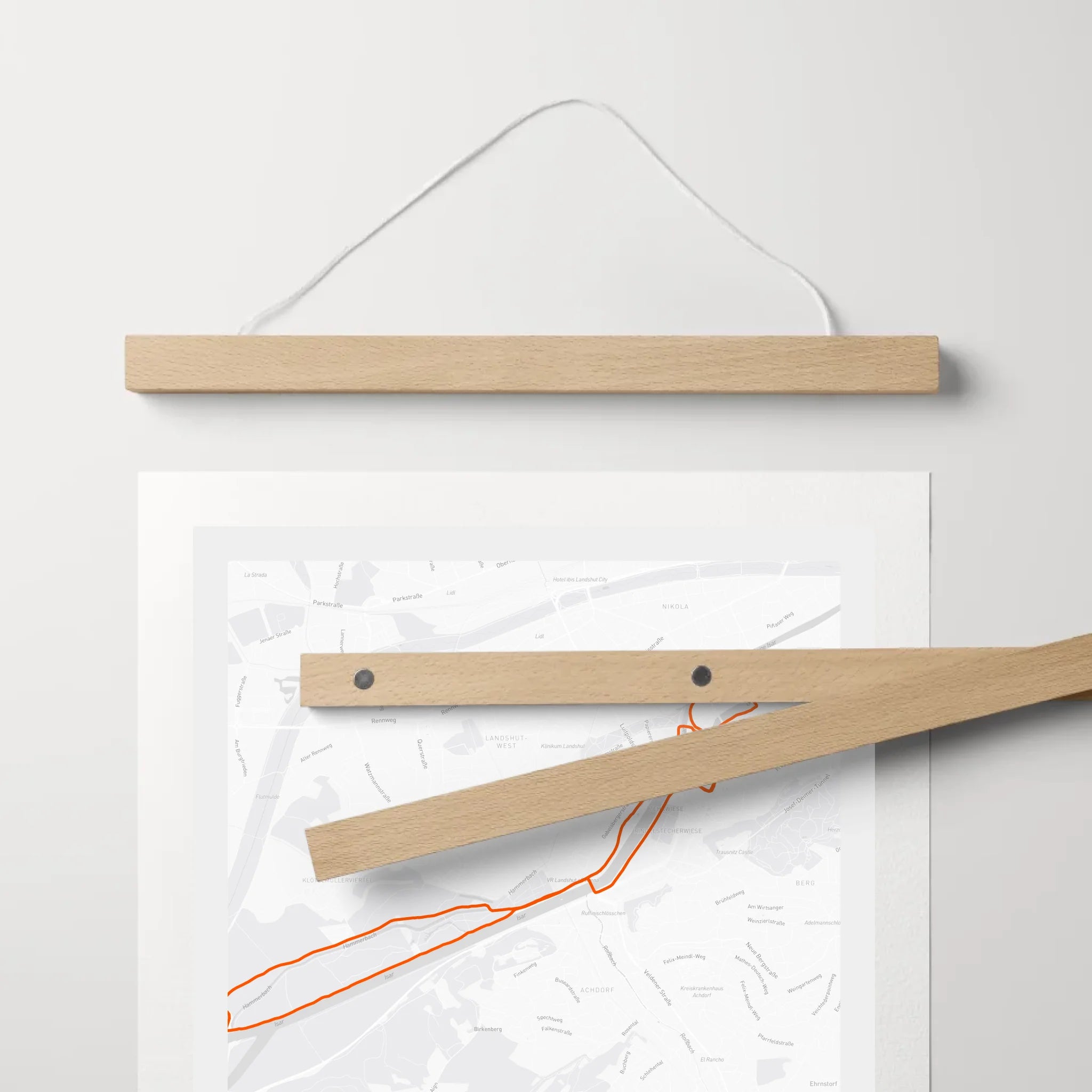 Poster-Holzleiste-MockUp-CloseUp-Holz