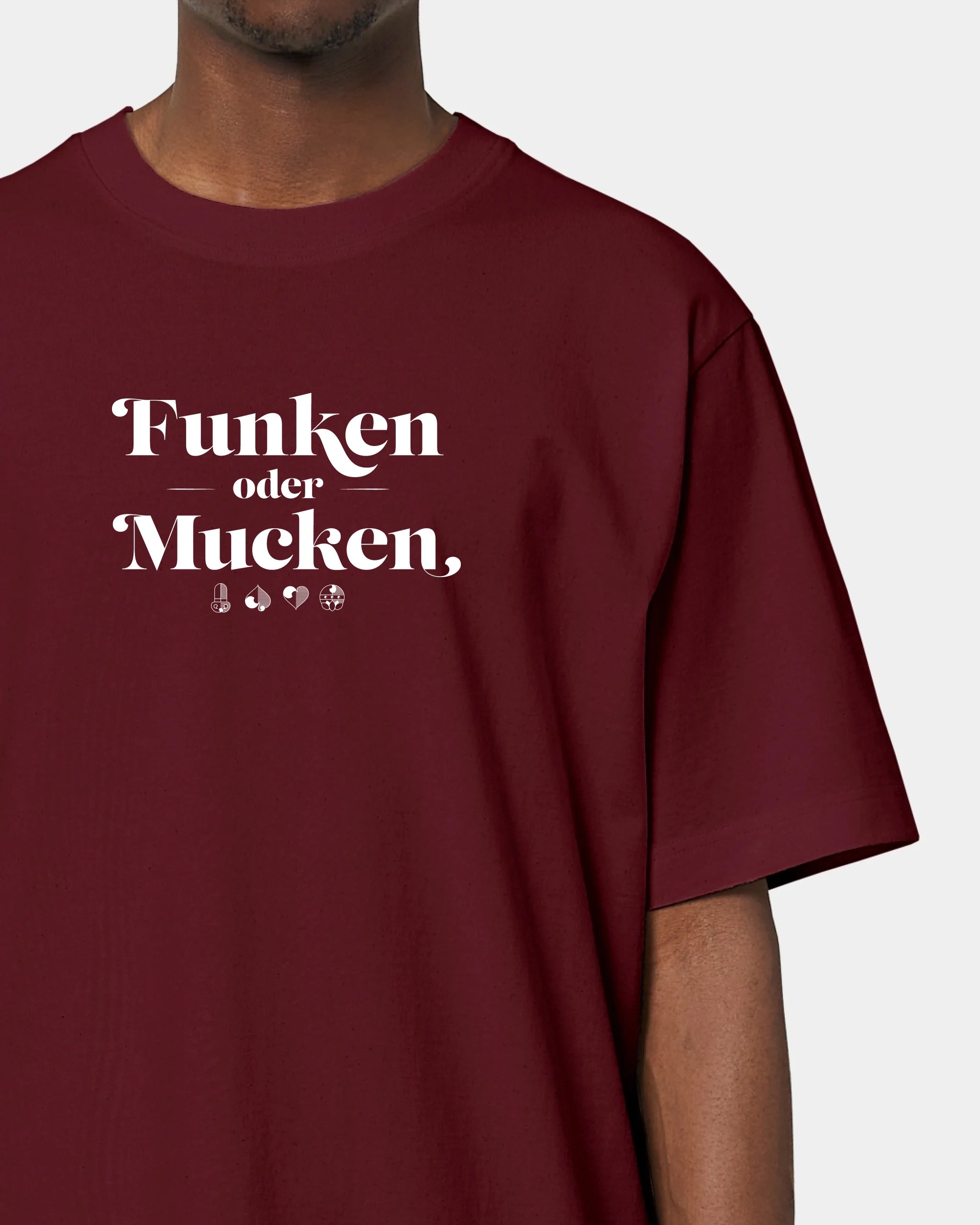 heiter-laessig-freestyler-mockup-close-up-burgundy